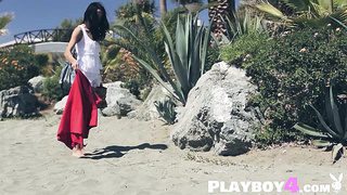 Cute MILF Sapphira looks amazing naked