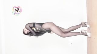JAPANESE STOCKINGS DANCING