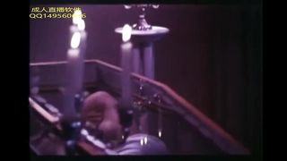 邱月清吸我一个吻 Av