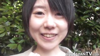 Youthful Asian chick flashes off caboose and snatch