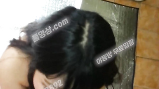 4473 돗자리까지 깔고 왜 화장실에서 이러고 있냐 ㅎㅎㅎ 텔레 UB892