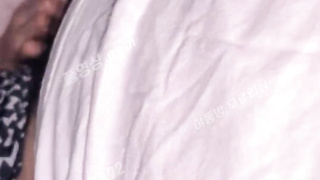 4481 신작커플 녹색티 펨섭 노예년 잠결에 빨다가 씻고 나오네 텔레 UB892