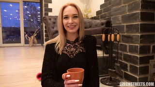 Czech Streets 119 Beauties of Glamino.com app