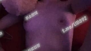 4487 (미공개 신작) 슬랜더 핑두 어린 문신녀 밖에다 싸 텔레 UB892