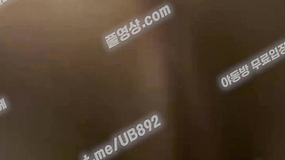 4493 크리스마스에 눈맞아서 섹파된 친구 핑보 보지 이쁨 텔레 UB892