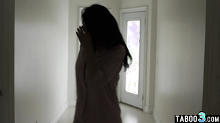 MILF stepmom licked by asian teen nd GF