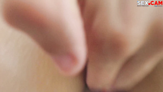 She came earlier stressed from the Office she wants to try more fingers in her Ass