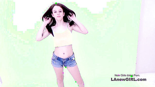 Sweetie 18 Needs Cock for lil teen pussy