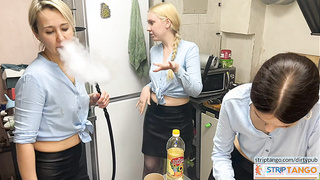 dirtypub Sultry cabaret at stripTango