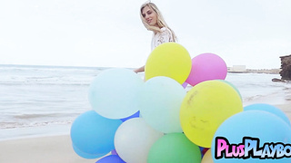 Blonde MILF Francy Torino posed naked