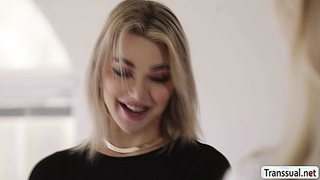 Real estate agent gets fucked by her TS customer