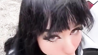 Curvy Teen Public Blowjob and Doggy