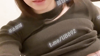 4604 욕구 못참고 공중 화장실에서 자위하는 일본녀 와꾸 상타치 텔레 UB892