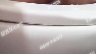 4637 트위터 딸쟁이 닉값대로 시도 때도 없이 자위함 ㅋㅋ 텔레 UB892