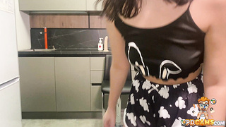 Solo Cutie Is Wild In The Kitchen