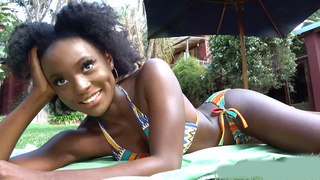 Fucking my African GF in the backyard