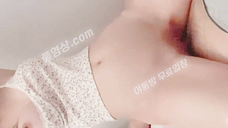 4674  온리팬스 트위터 리틀설아(LittleSula) 씹슬랜더 보지도 이쁘고 몸매 존나 이쁨 2 텔레 UB892