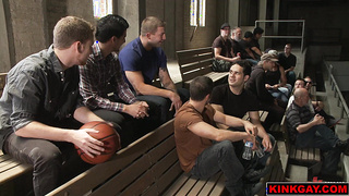 Caught in the middle of CMNM predicament!