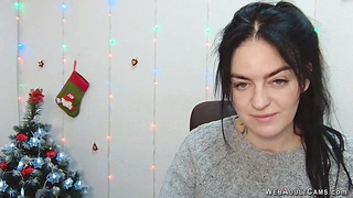 Dark haired amateur Ukrainian babe on webcam