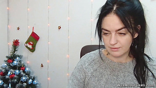 Dark haired amateur Ukrainian babe on webcam