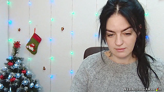 Dark haired amateur Ukrainian babe on webcam
