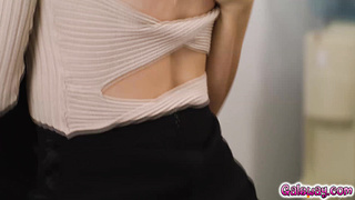 Emma Hix and Blake Blossom hot lesbian sex