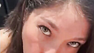 Lily Kawaii – Roadhead And Facial