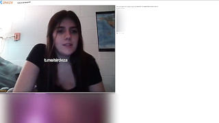 Omegle girl flash boobs and plays with her pussy