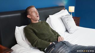 Accidentally see my dads girlfriend topless