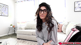 Joshua Lewis desiring Aubry excites her