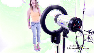 Sweet Teen Fills her Mouth with Big Cock Teens do Porn