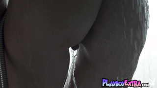 Petite lesbian showering her Czech GF