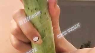 4799 서아 자위 오이 자위 몸매도 좋고 보지도 이쁘고 텔레 UB892