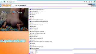 Omegle hoe plays with her pussy and some toys