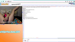 Omegle hoe plays with her pussy and some toys