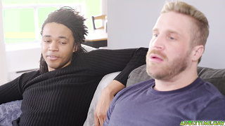 Shea Parker and Mateo Tomas jerking off