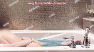 4854 온리팬스 김치커플(kimchi.couple) 욕조 섹스 보지 근첩 촬영 텔레 UB892