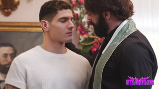 Bastian Karim enjoying Scott Carters big cock