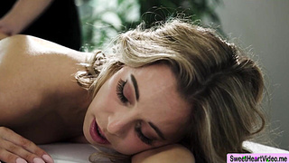 Super hot masseuse licks her customers pussy