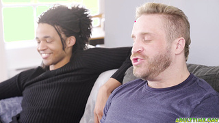 Shea Parker and Mateo Tomas jerk each other off