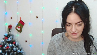 Brunette amateur babe in sweater chats on webcam show