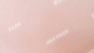 4919 온리팬스 트위터 리틀설아(LittleSula) 보지로 비비기만 하는데 이게 왜이렇게 꼴리냐 텔레 USB74