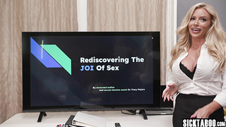 Hot MILF is a perfect babe for practice