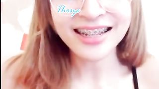 Thai Ultra-Cute Nubile // Sexphone