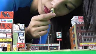 Japanese Giantess 02