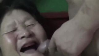 DISRESPECTING GRANNIE III CHINESE EDITION!