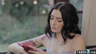 PI gathers evidence in a housewifes cunt