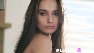 Petite big tits Gloria Sol posing naked