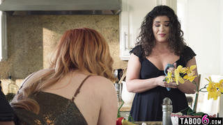 Free use anal with MILF in front of wife