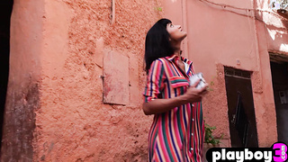 Sexy all natural MILF exposed hot body